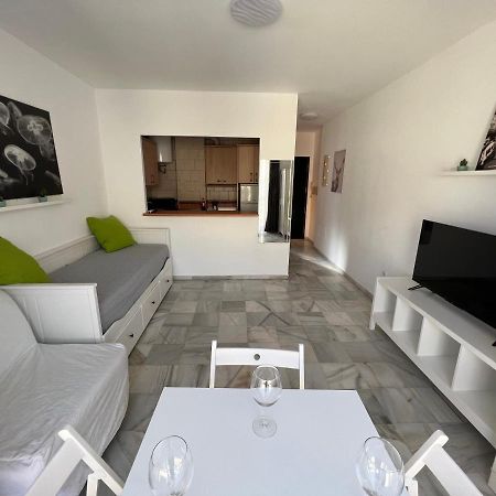 Genuar Apartments Malaga Center 3 エクステリア 写真