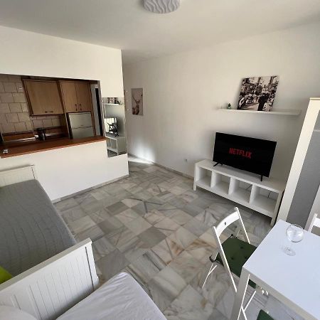 Genuar Apartments Malaga Center 3 エクステリア 写真