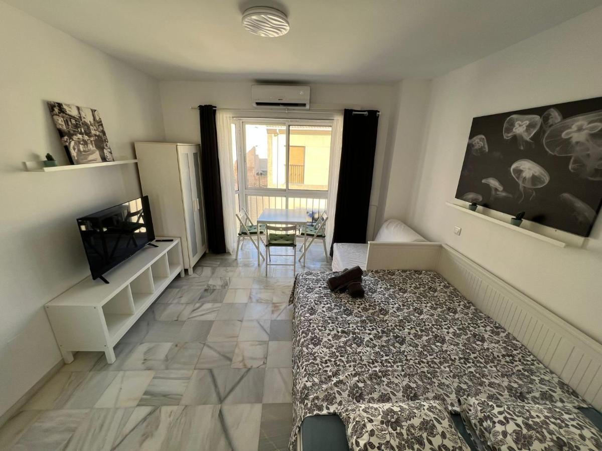Genuar Apartments Malaga Center 3 エクステリア 写真